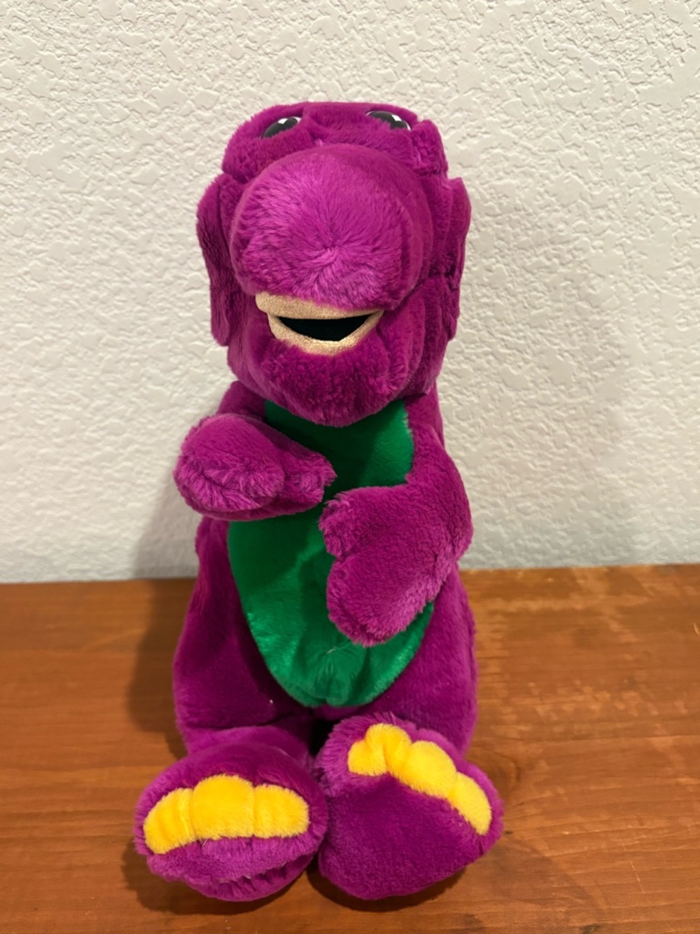 1992 Barney 10" Plush Stuffed Animal Toy  The Lyons Group The Purple Dinosaur
